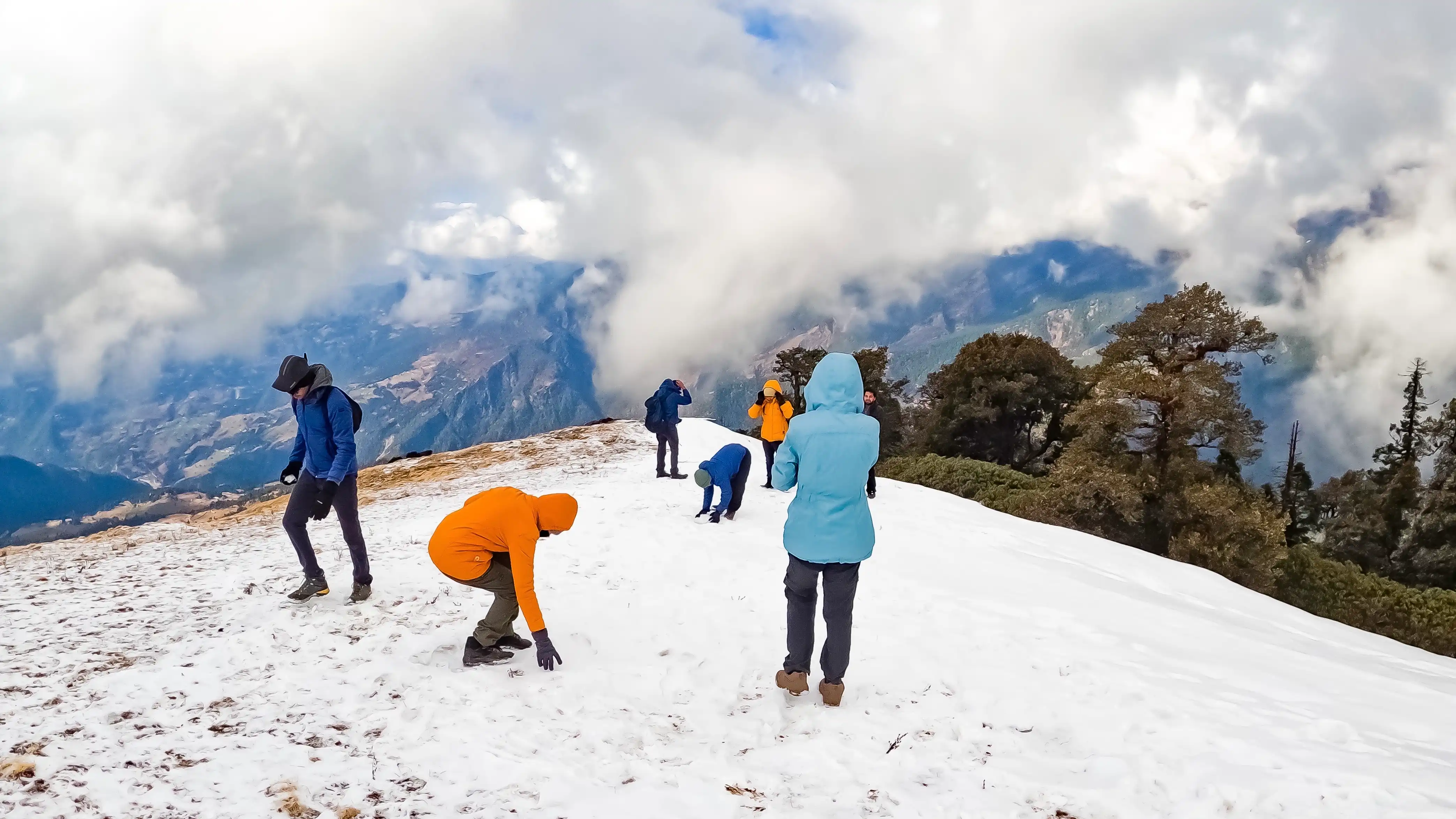 Brahmatal Trek route photograph 3